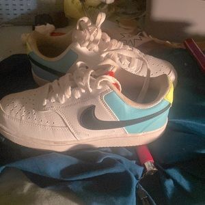 Brand new Nikes. Worn once